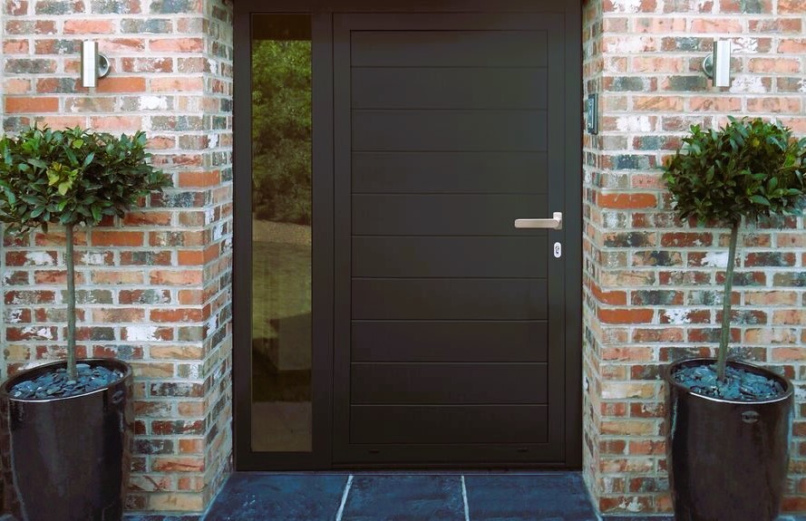 Choosing the Right Material for Your Front Door: A Comprehensive Guide